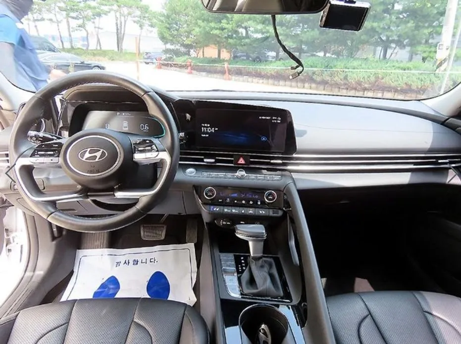 Hyundai AVANTE — фото 6