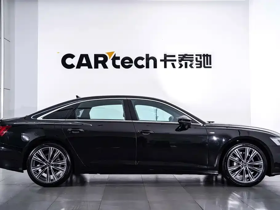 Audi A6L — фото 7