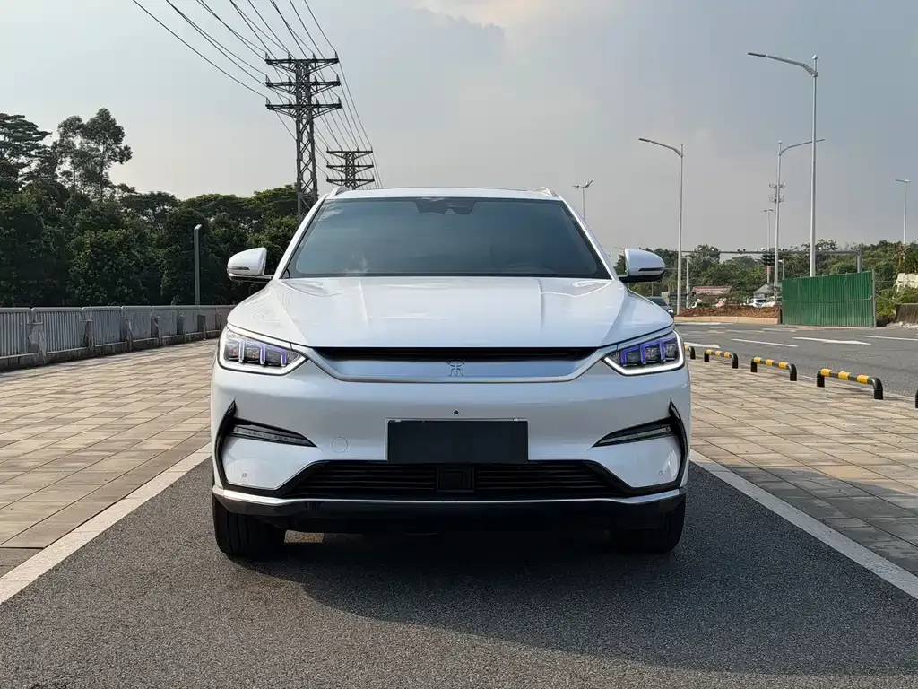 BYD PLUS New Energy — фото 6