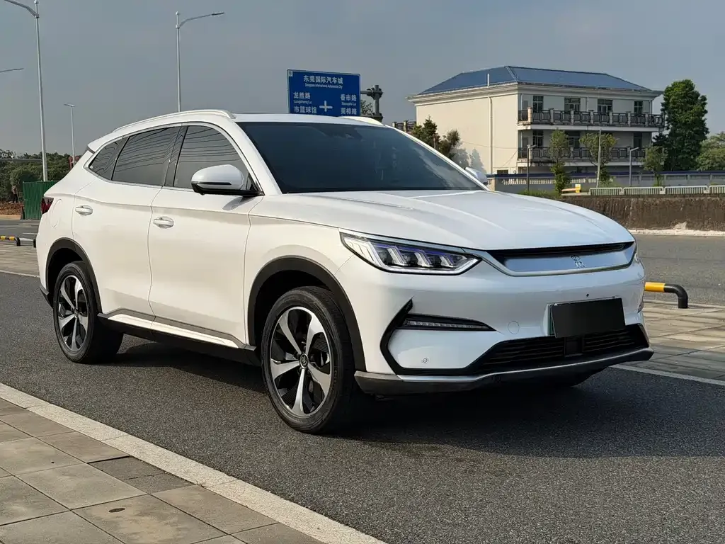 BYD PLUS New Energy — фото 8