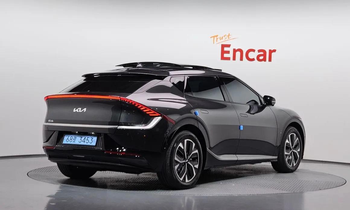 Kia EV6 — фото 6
