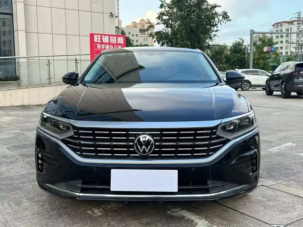 Volkswagen Passat — фото 5