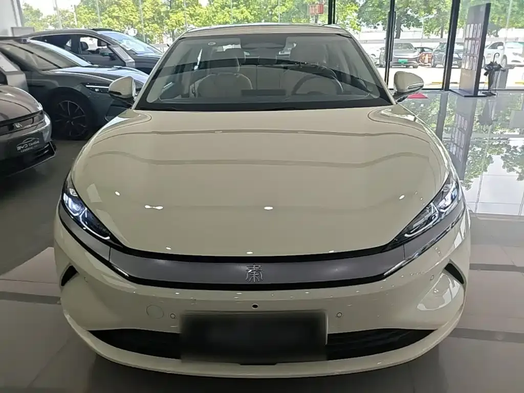BYD Qin L — фото 4