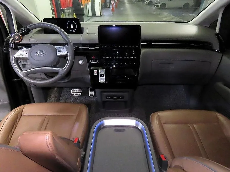 Hyundai Staria — фото 4