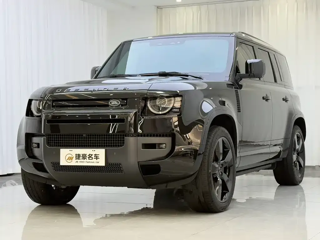 Land Rover Defender — фото 1