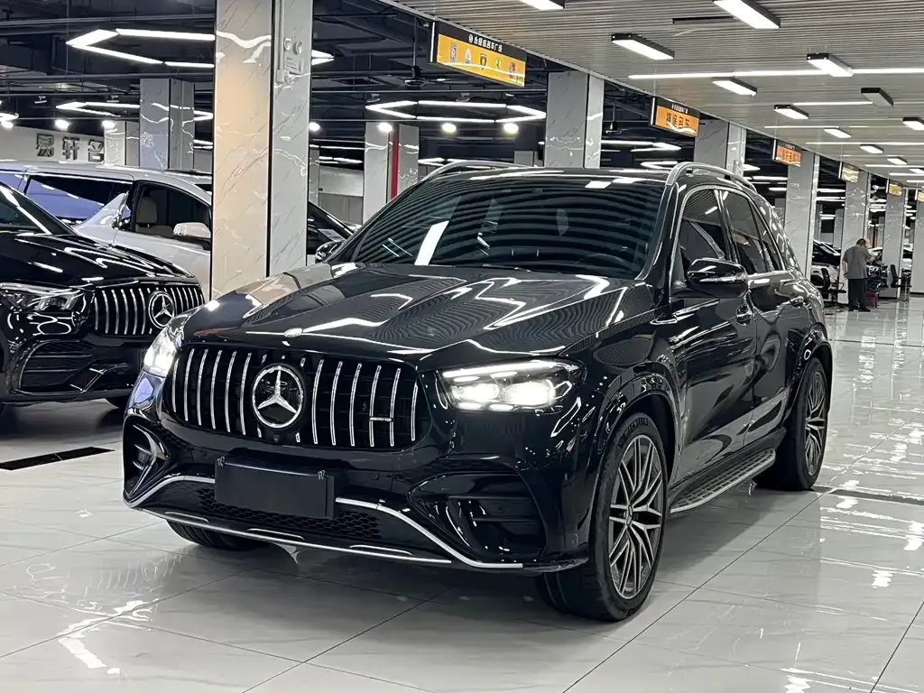 Mercedes-Benz GLE AMG — фото 1