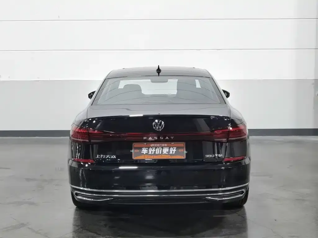 Volkswagen Passat — фото 4