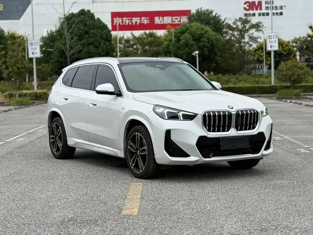 BMW X1 — фото 6