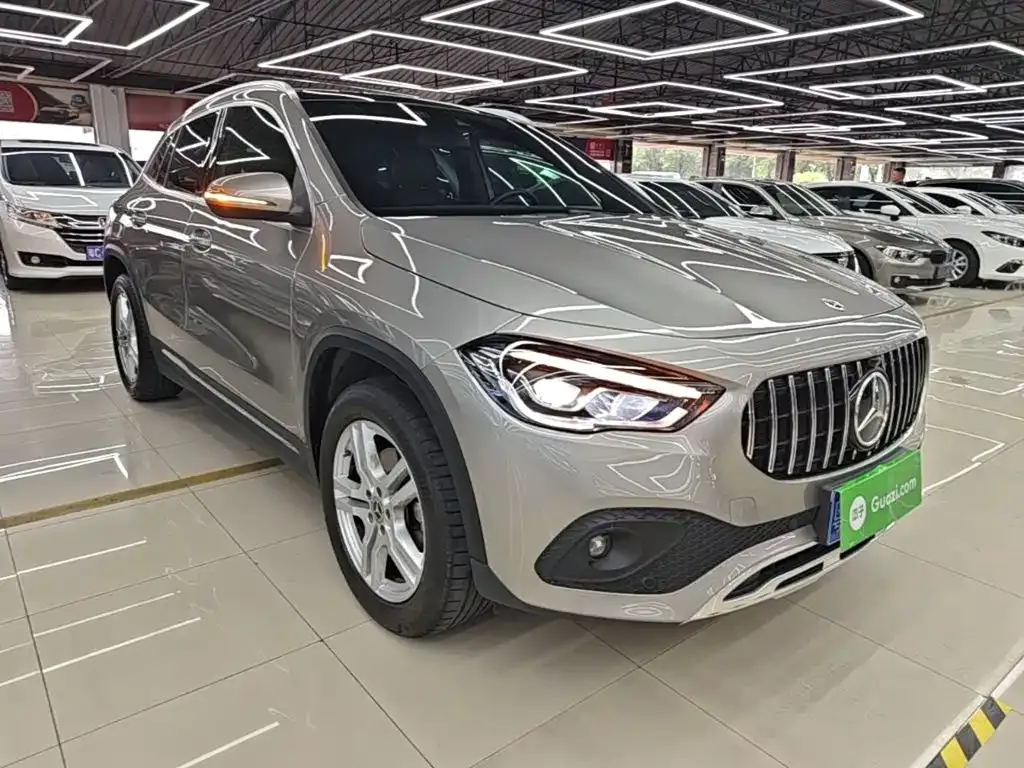 Mercedes-Benz GLA — фото 7
