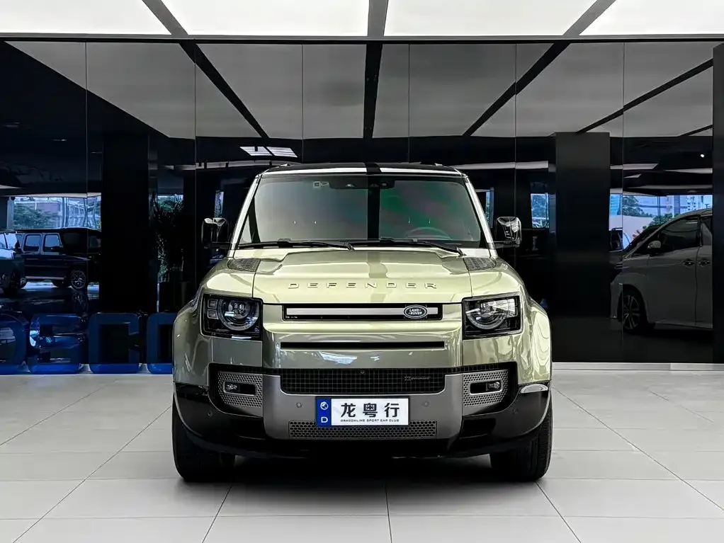 Land Rover Defender — фото 4