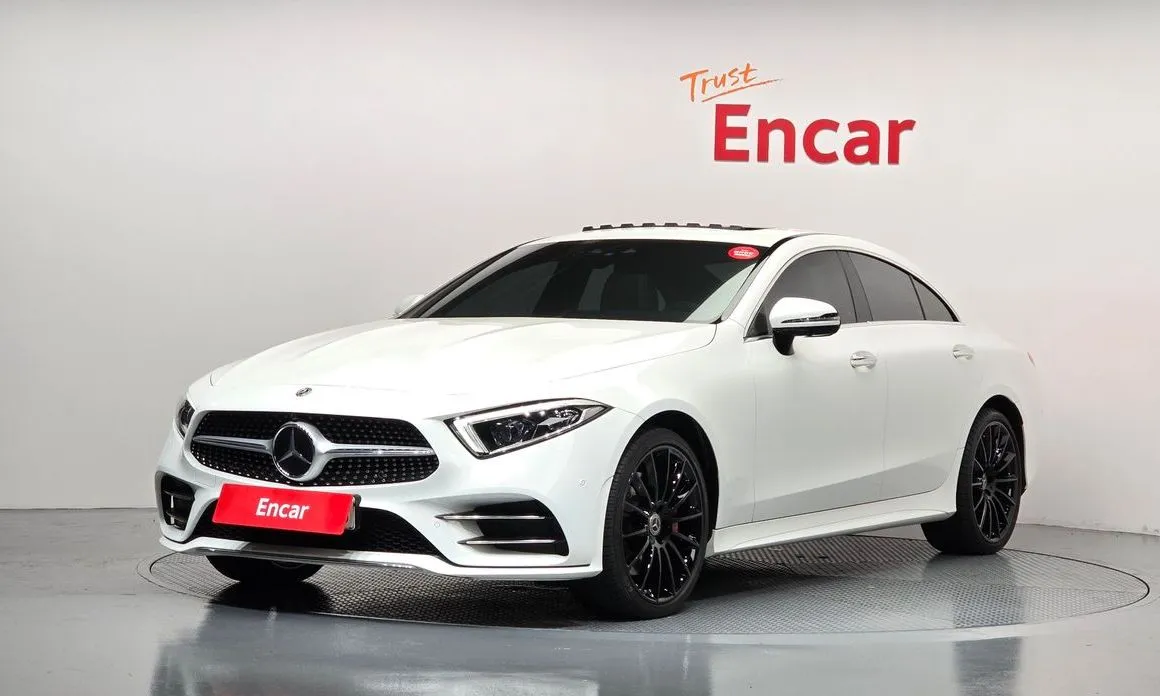 Mercedes-Benz CLS-Class — фото 1
