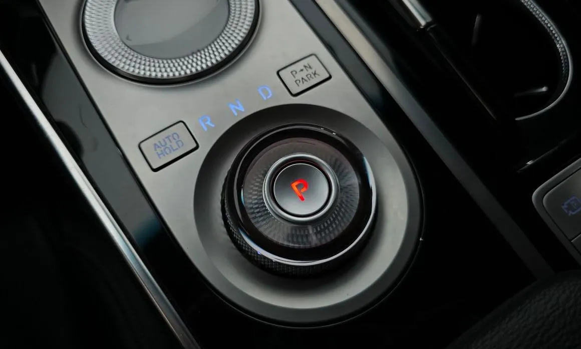 Genesis GV80 — фото 2