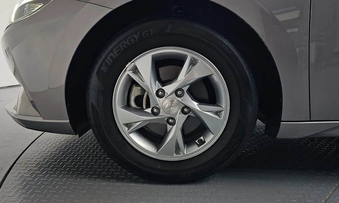 Hyundai AVANTE — фото 6