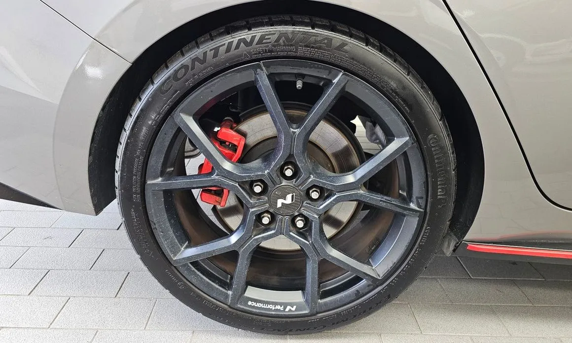 Hyundai AVANTE — фото 9
