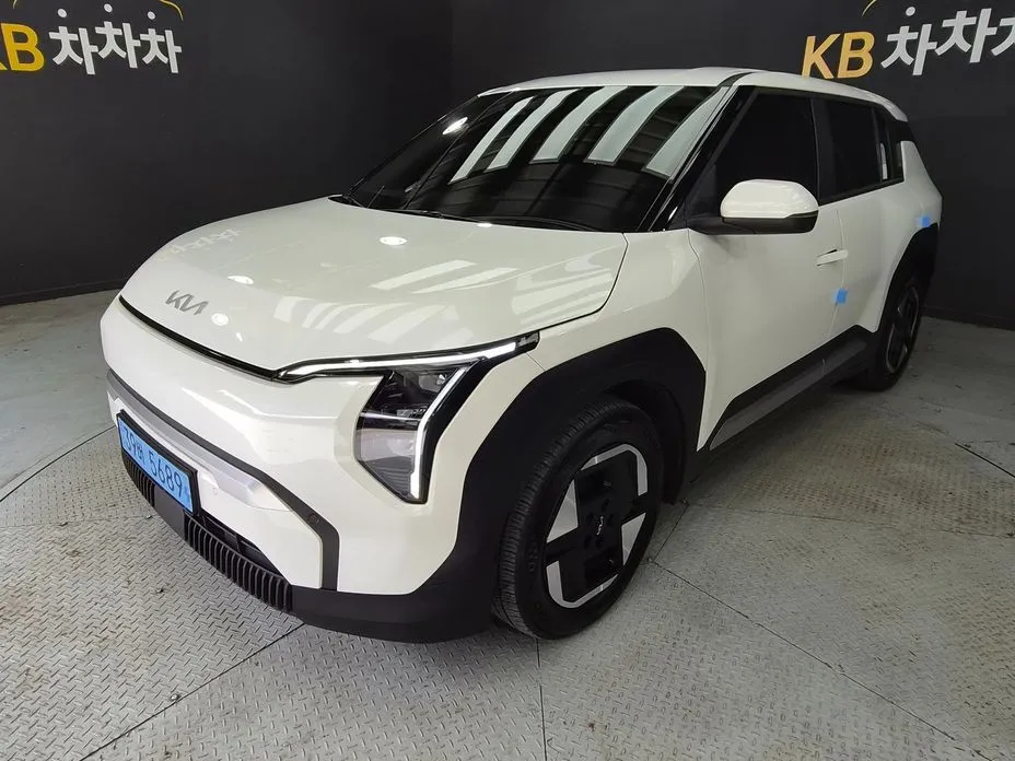Kia EV3 — фото 9