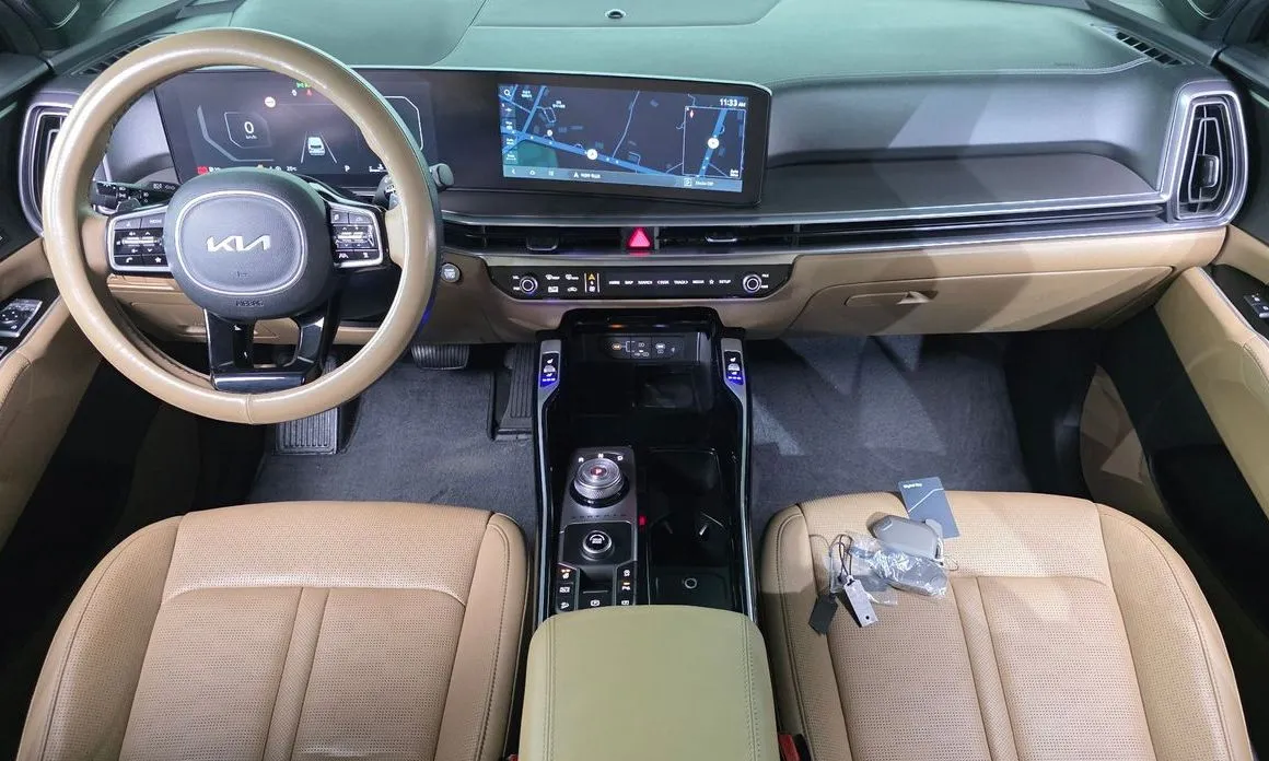 Kia Sorento — фото 7