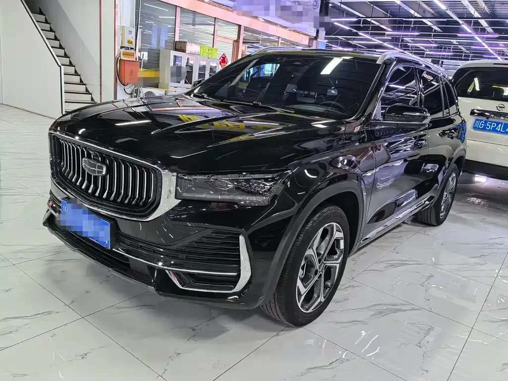 Geely Xingyue L — фото 1
