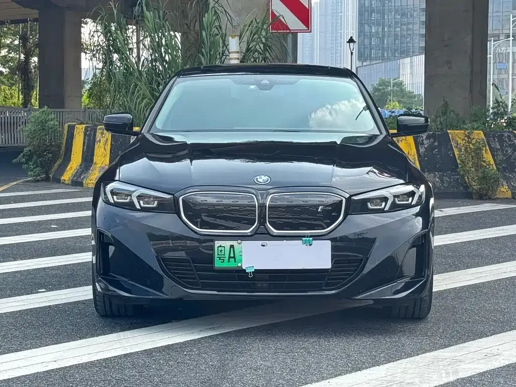 BMW i3 — фото 5