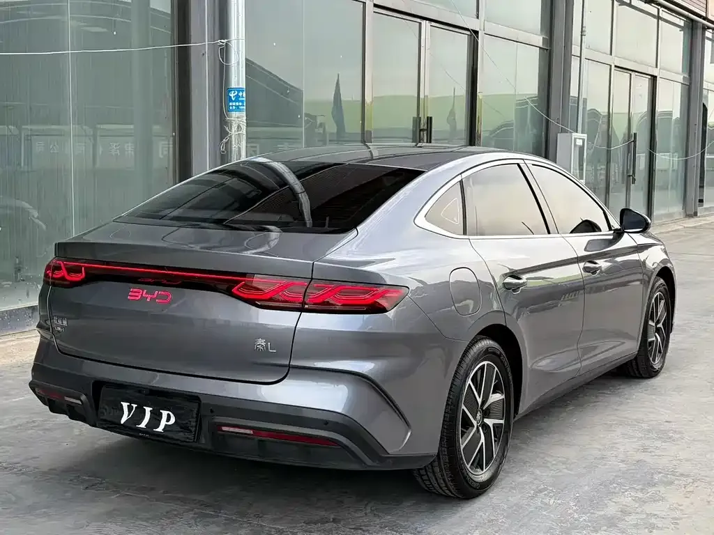 BYD Qin L — фото 10