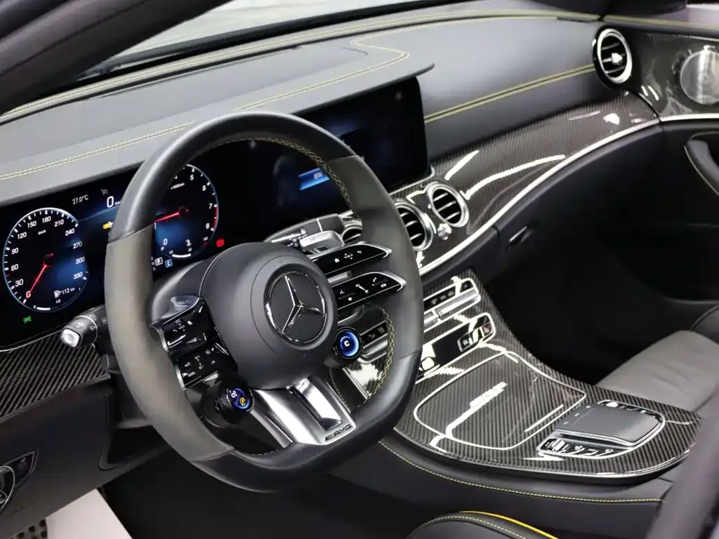 Mercedes-Benz E-Class AMG — фото 4
