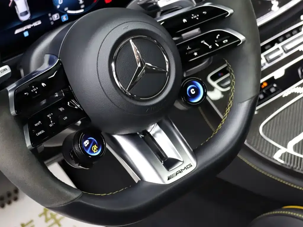 Mercedes-Benz E-Class AMG — фото 2