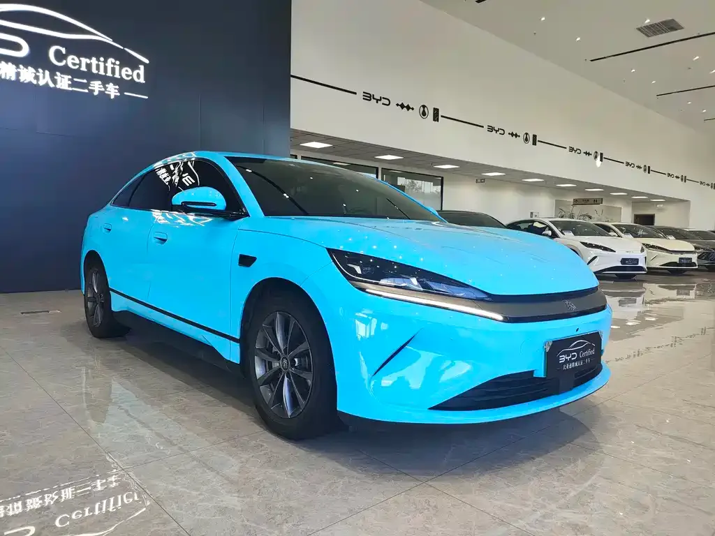 BYD Qin L — фото 10