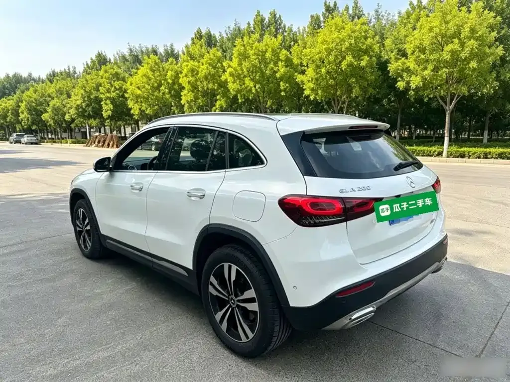 Mercedes-Benz GLA — фото 9