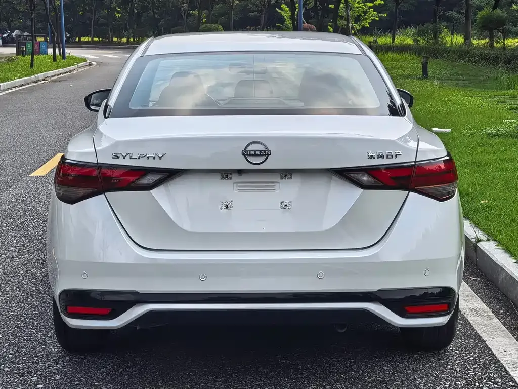Nissan Sylphy — фото 5