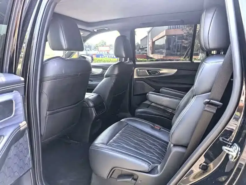 GAC Motor Trumpchi GS8 — фото 8