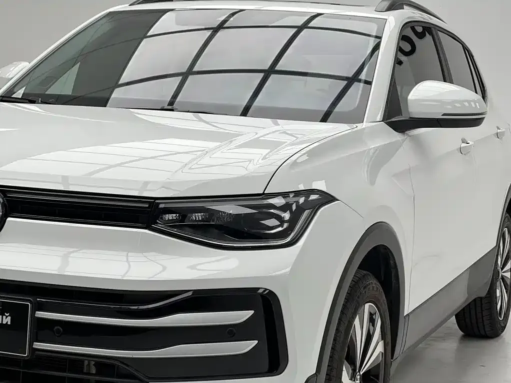 Volkswagen Tharu — фото 8