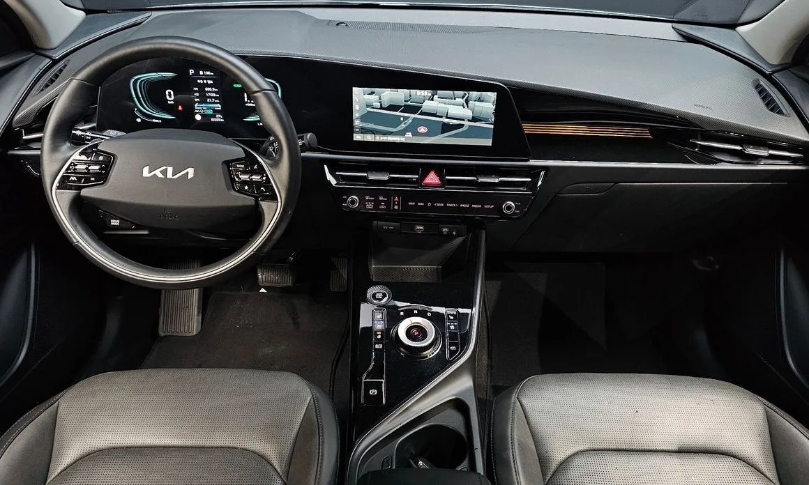 Kia Niro — фото 10