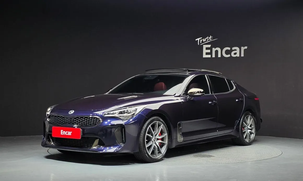 Kia Stinger — фото 1