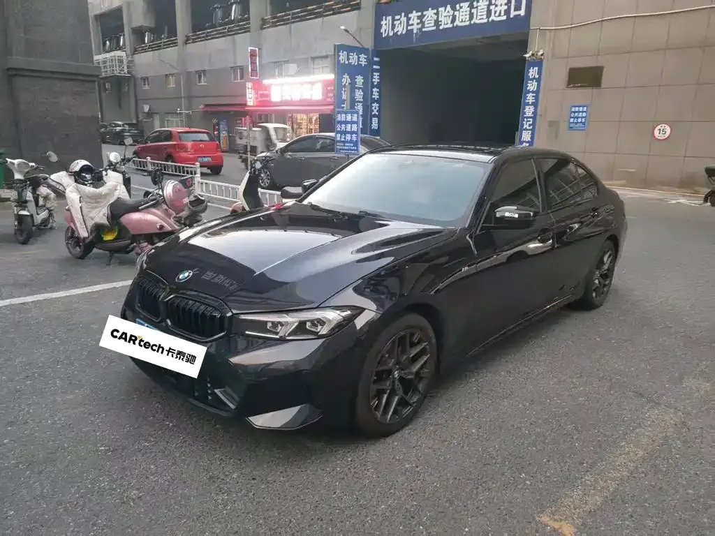 BMW 3 Series — фото 1