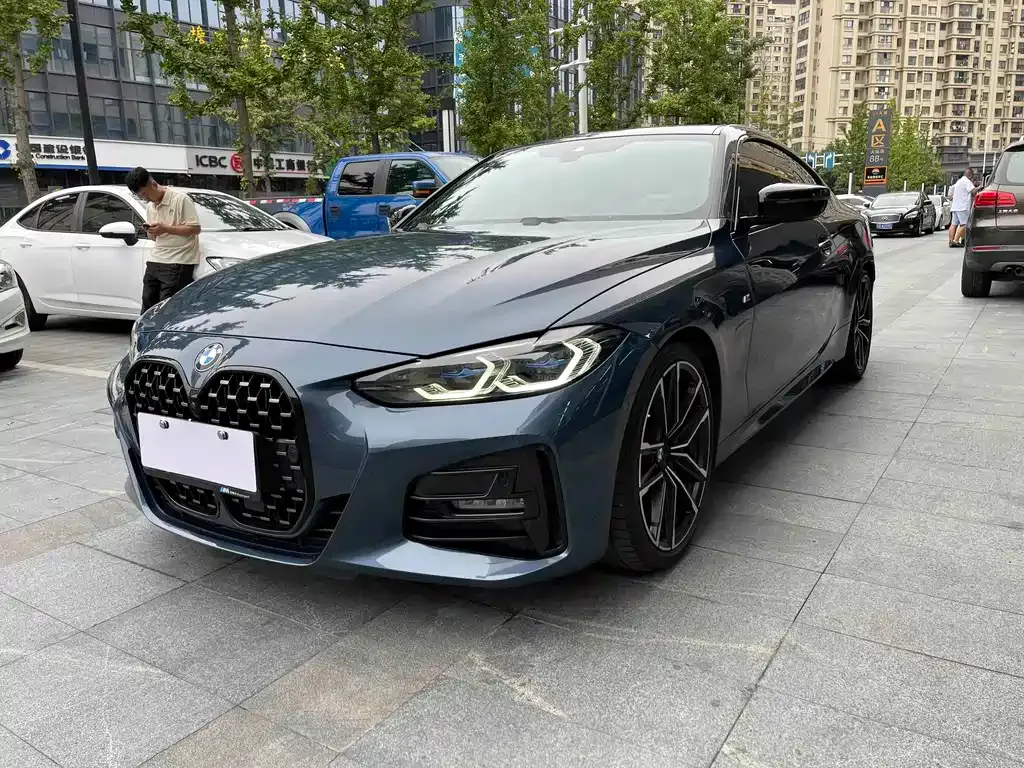BMW 4 Series — фото 1