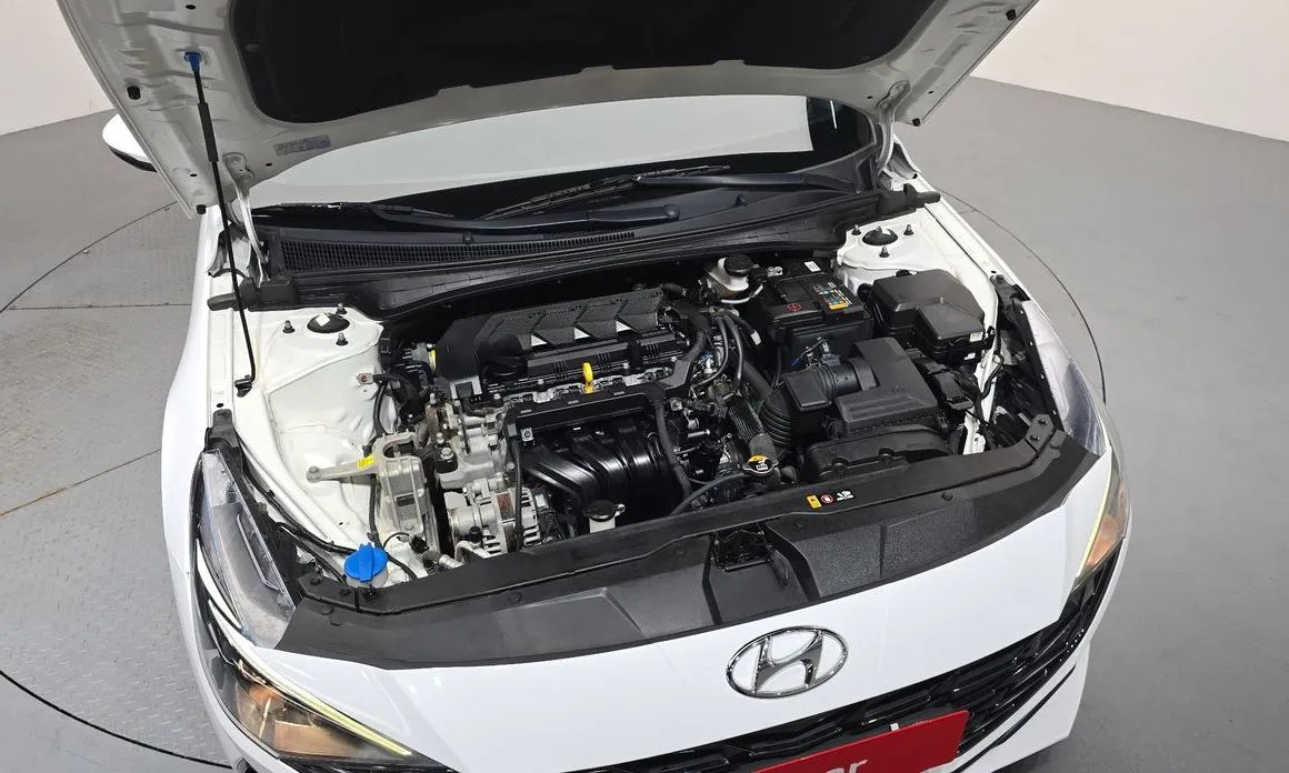 Hyundai AVANTE — фото 9