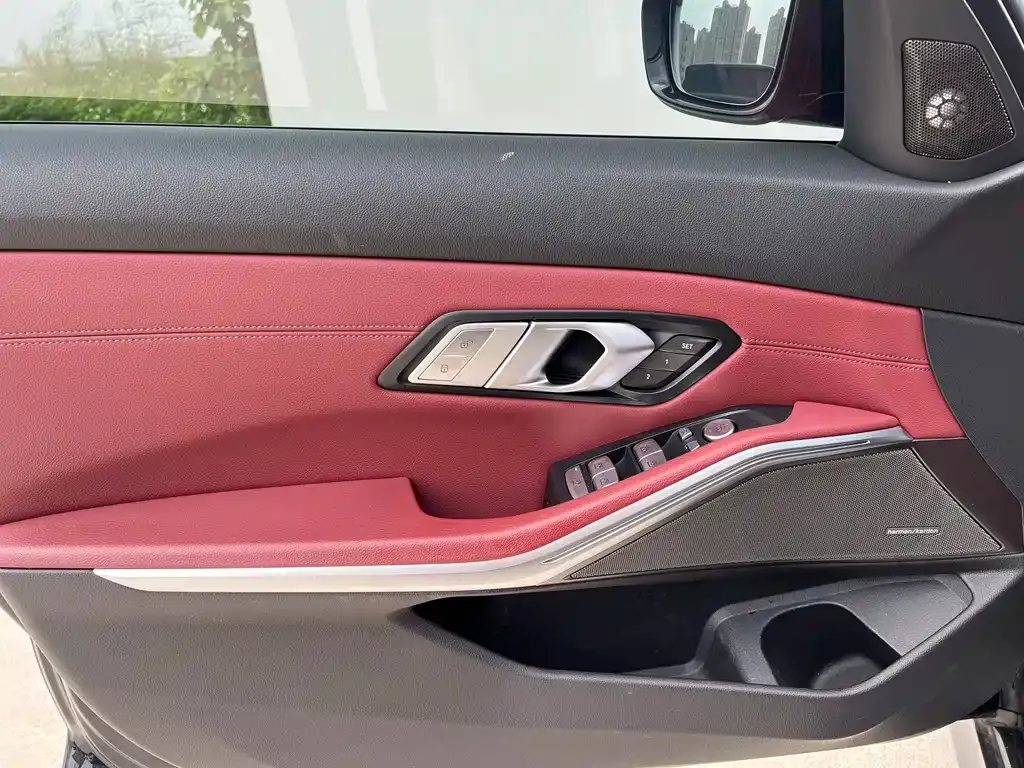BMW 3 Series — фото 10