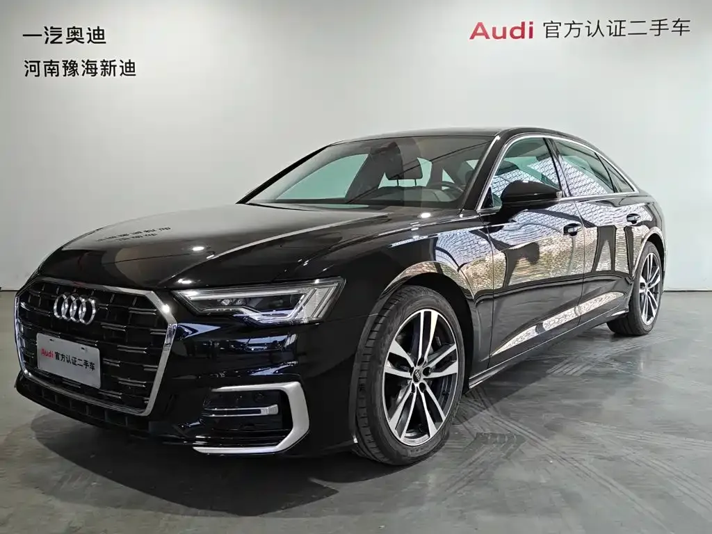 Audi A6L — фото 1