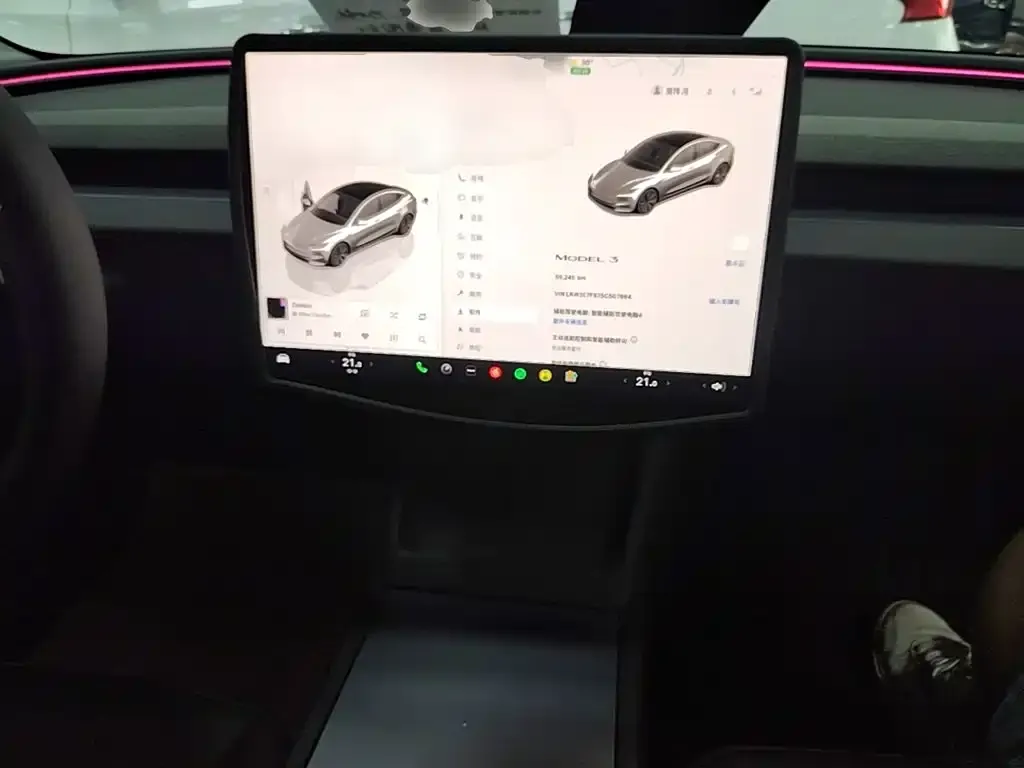Tesla Model 3 — фото 9