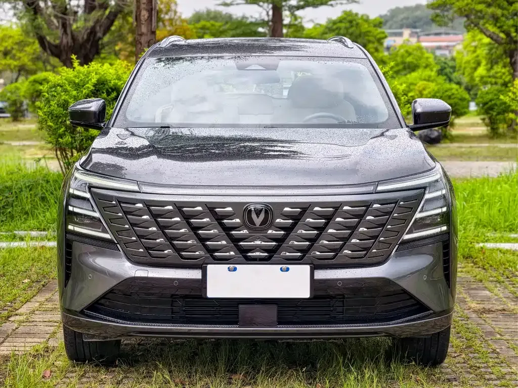Changan CS75 PLUS — фото 10
