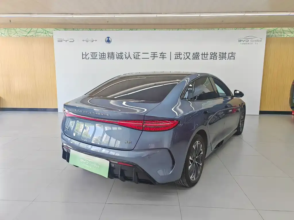 BYD Seal — фото 5