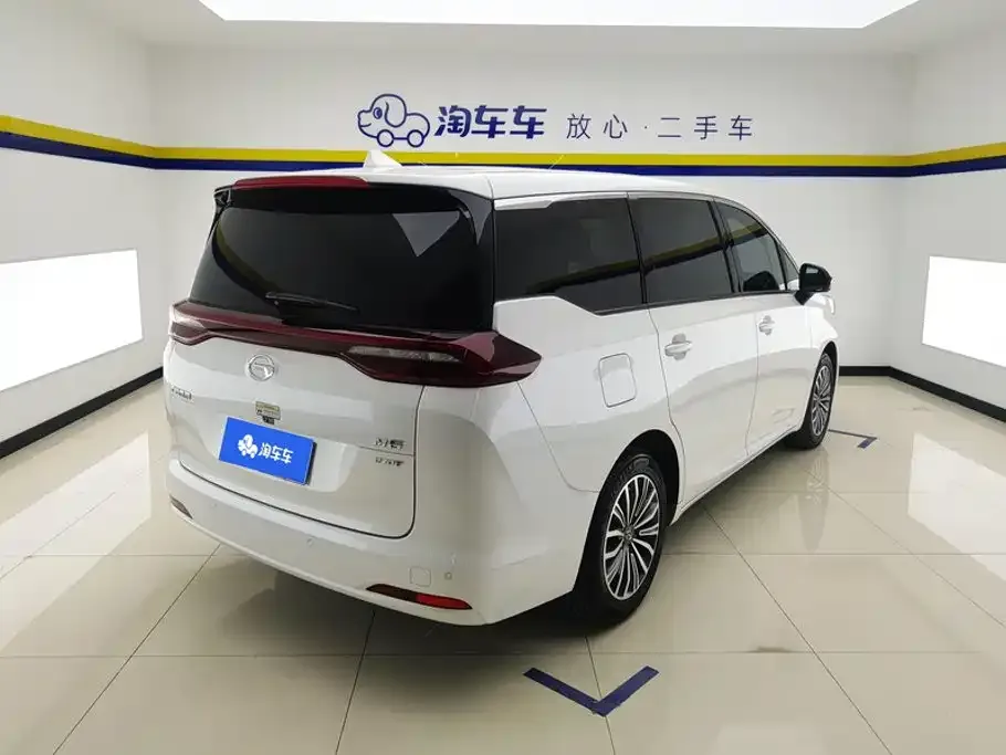 GAC Motor Trumpchi M6 — фото 2