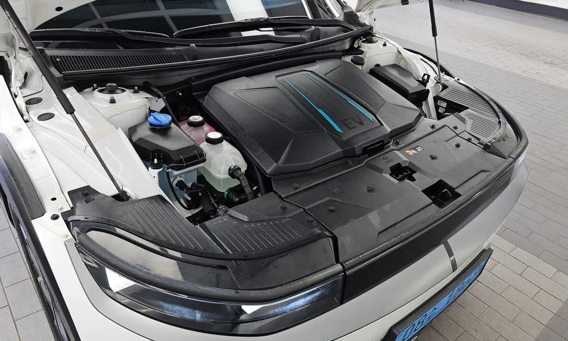 Hyundai Ioniq5 — фото 8