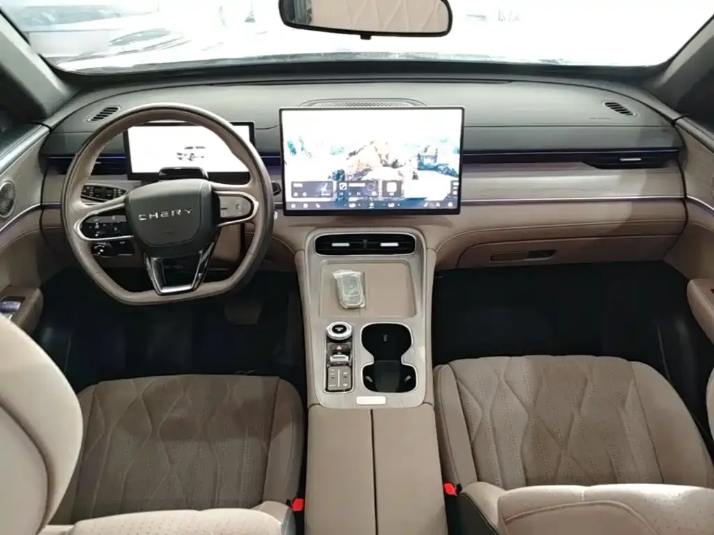 Chery Tiggo 8 PLUS — фото 3