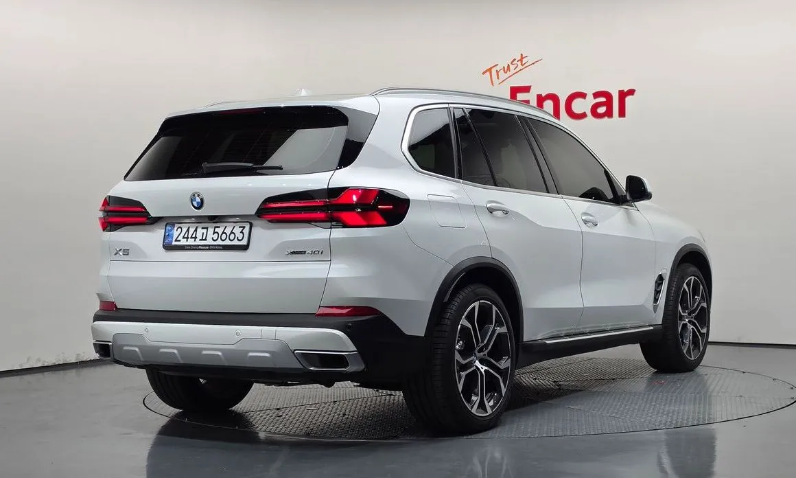 BMW X5 — фото 10
