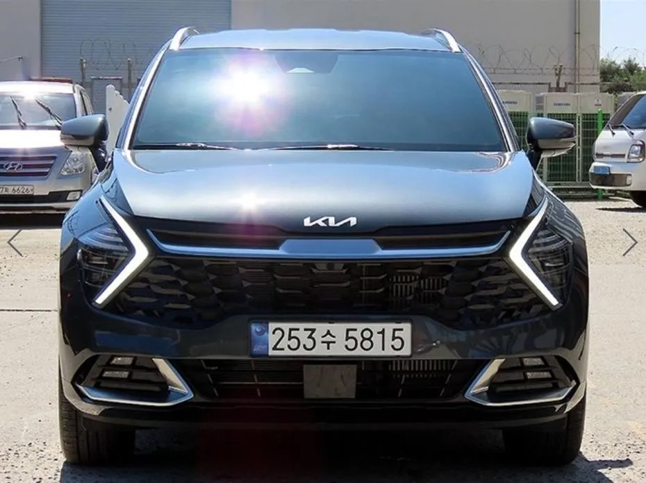 Kia Sportage — фото 1