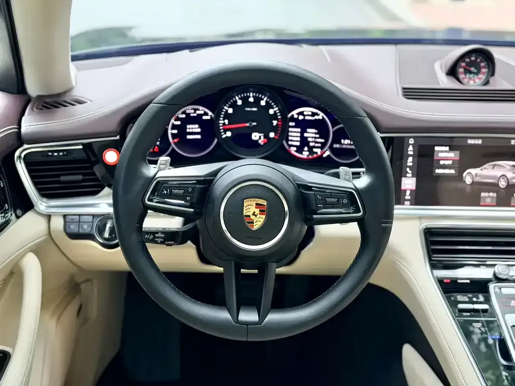 Porsche Panamera — фото 6