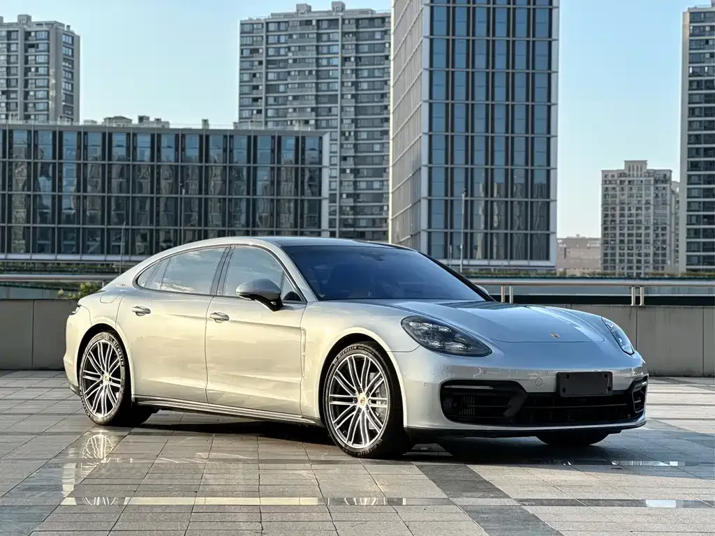 Porsche Panamera — фото 6