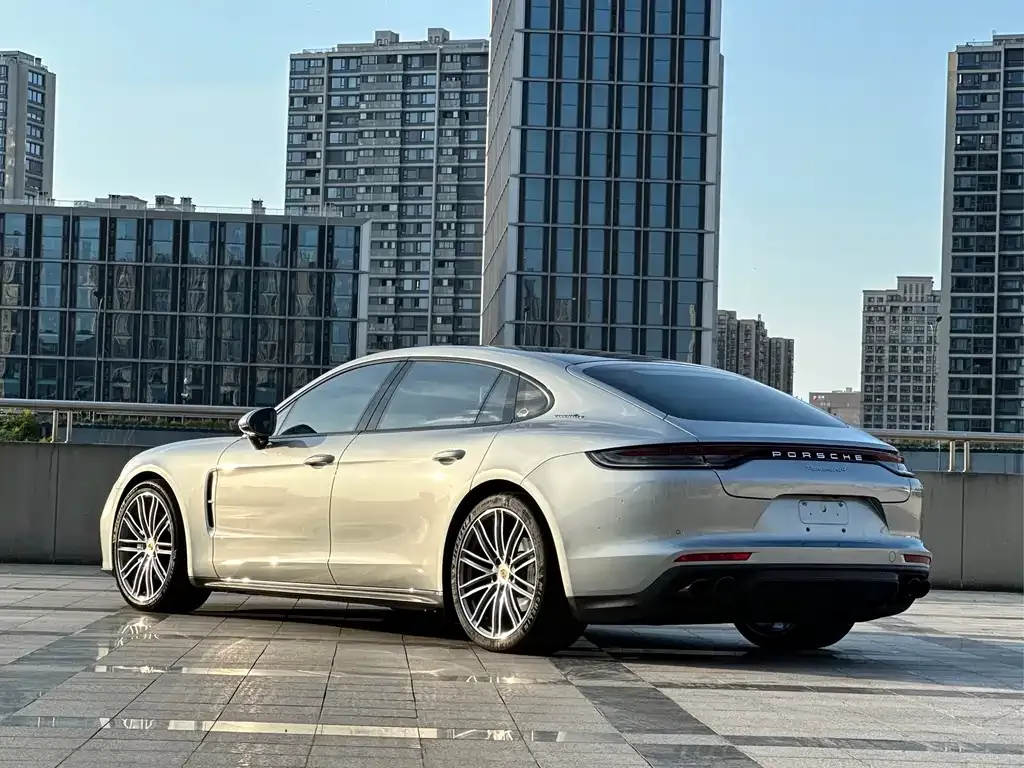 Porsche Panamera — фото 7