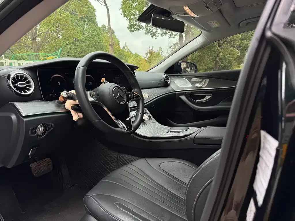 Mercedes-Benz CLS — фото 5
