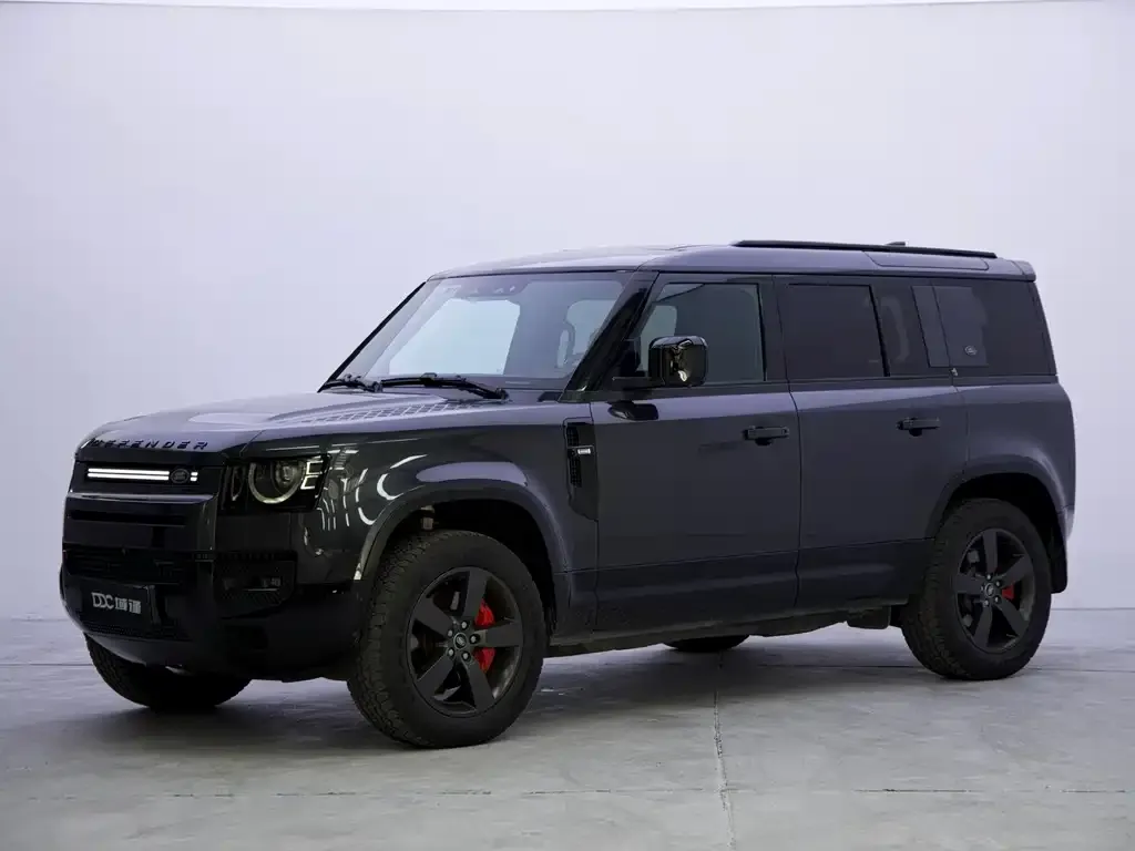 Land Rover Defender — фото 1